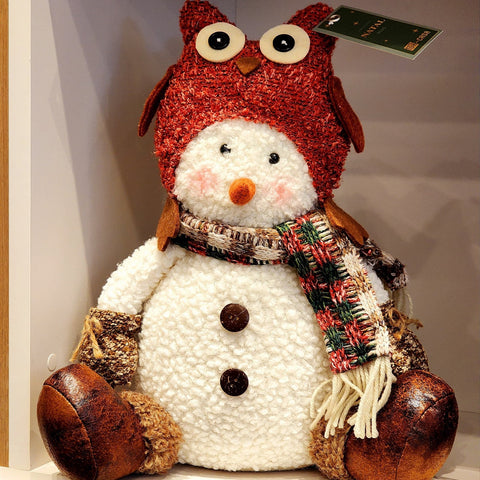BONECO DE NEVE COM TOUCA DE CORUJA 30CM - PRÉ VENDA 2025