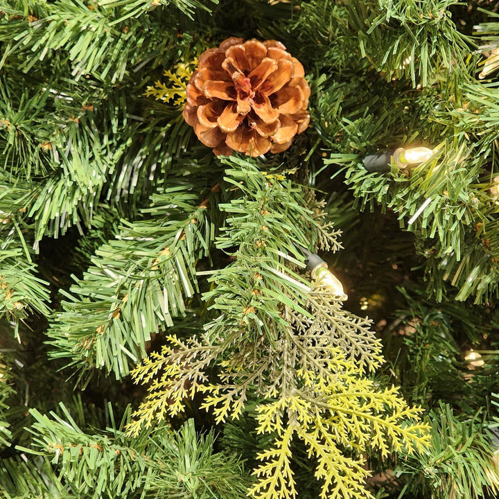 ÁRVORE REALISTA PINHEIRO CONSTELAÇÃO 400 LEDS WARM 1241 GALHOS 2,10CM MODELO CLICK BIVOLT