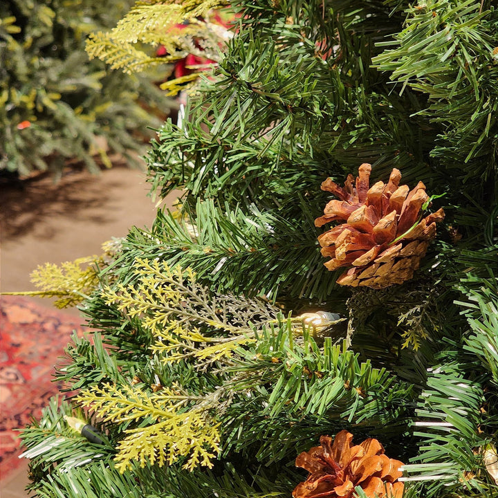 ÁRVORE REALISTA PINHEIRO CONSTELAÇÃO 400 LEDS WARM 1241 GALHOS 2,10CM MODELO CLICK BIVOLT