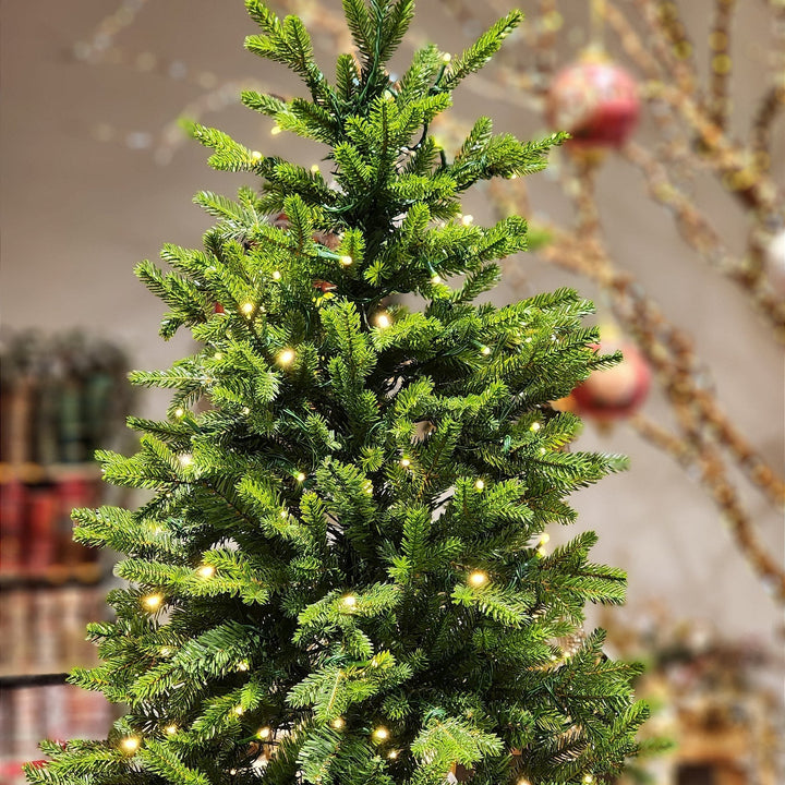 ÁRVORE REALISTA PINHEIRO AUSTRAL 2,10CM 450 LEDS WARM 801 GALHOS BIVOLT