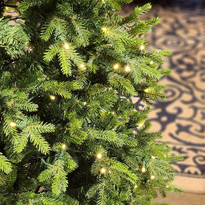 ÁRVORE REALISTA PINHEIRO AUSTRAL 2,10CM 450 LEDS WARM 801 GALHOS BIVOLT