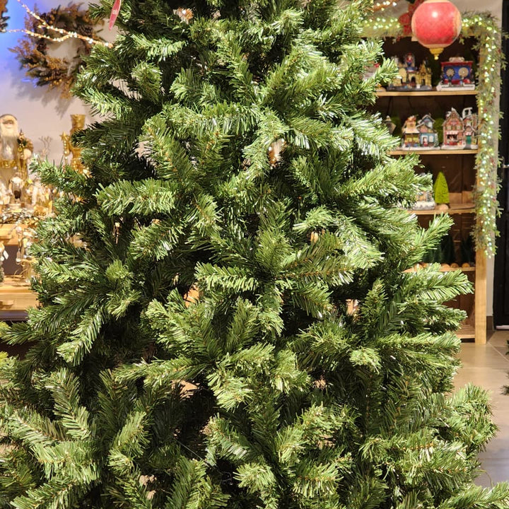 ÁRVORE TRADICIONAL IPANEMA 1350 GALHOS 2,40CM