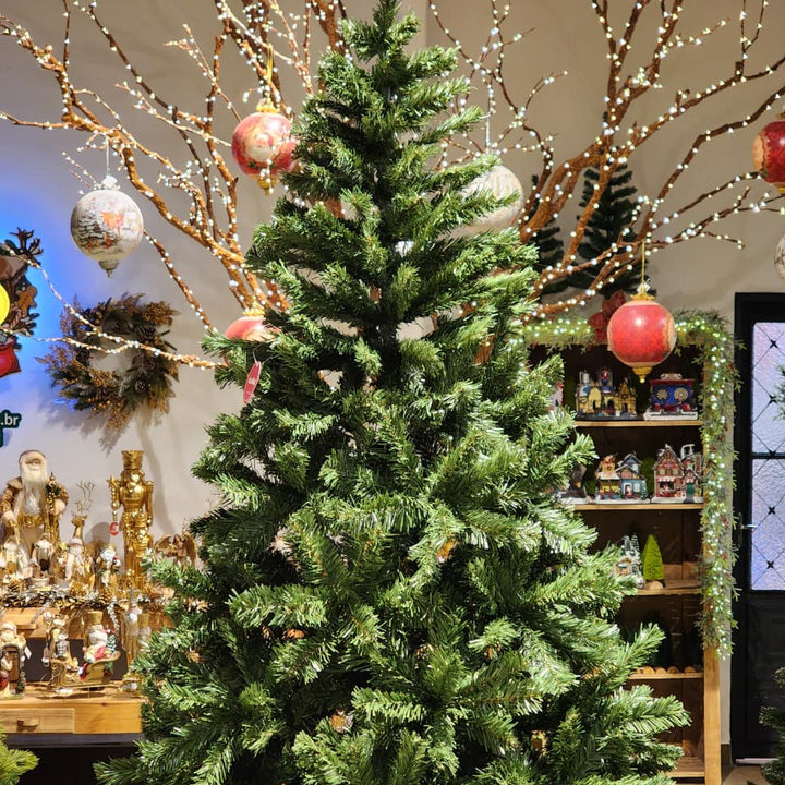 ÁRVORE TRADICIONAL IPANEMA 1350 GALHOS 2,40CM