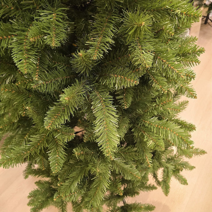 ÁRVORE SLIM BRYANT 1576 GALHOS 2,40CM